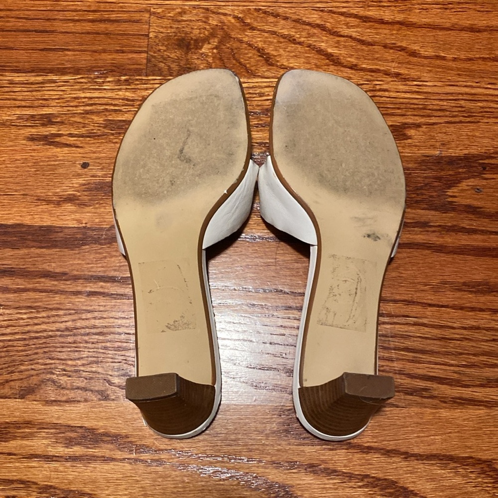 Sandal - Picture 3 of 4